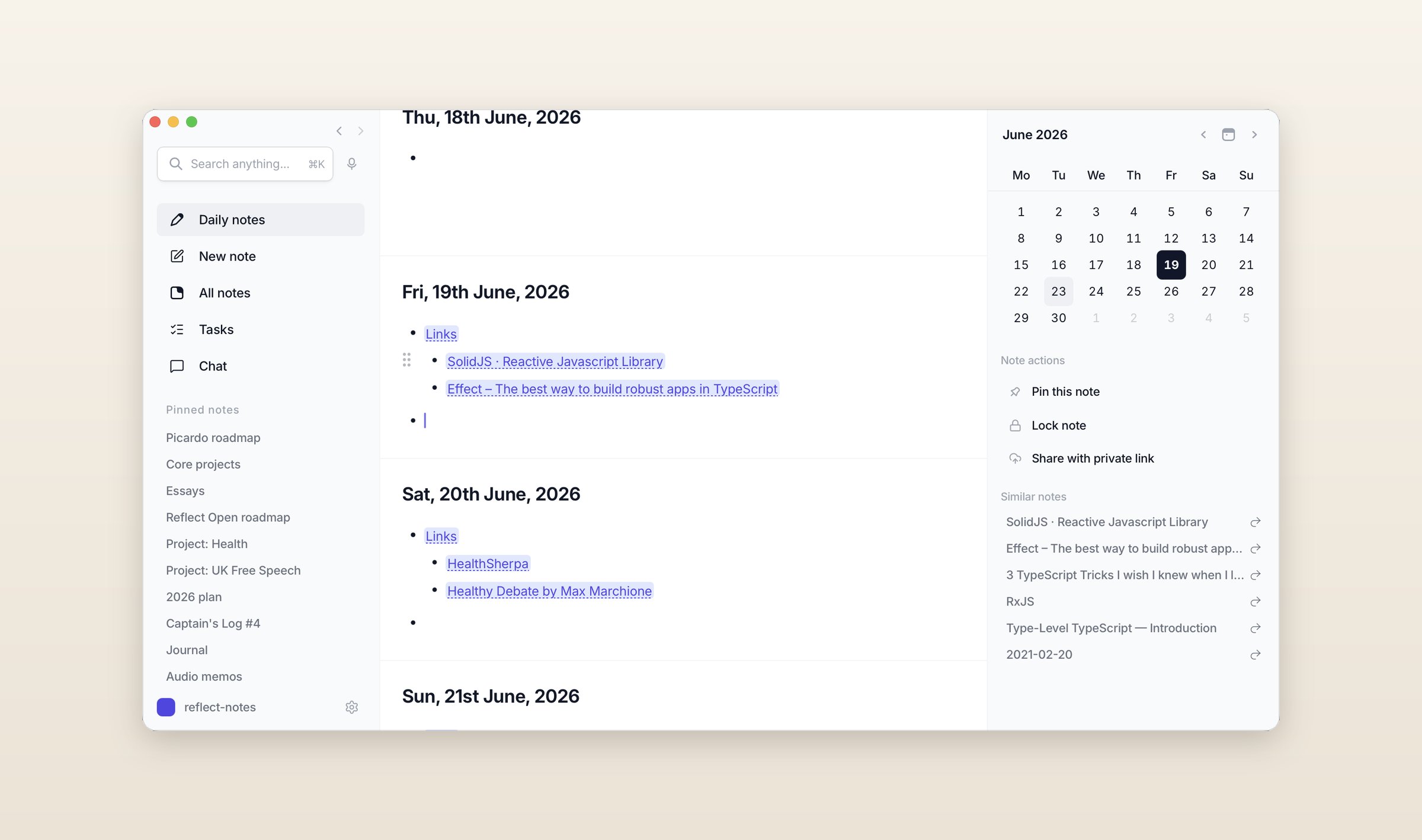 Reflect on a Mac, a week of daily notes with links in them, the note list down the left and a calendar and similar notes on the right
